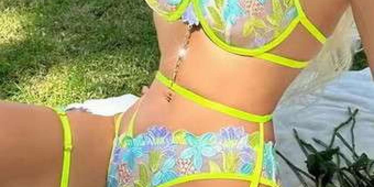 Elegant and Sexy Lingerie Trends You Need to Know This Year