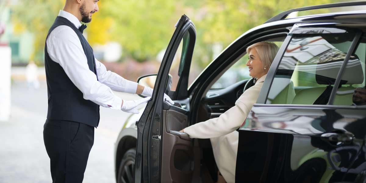 Why Choose a Luxury Sprinter Van for Your Next Atlanta Trip