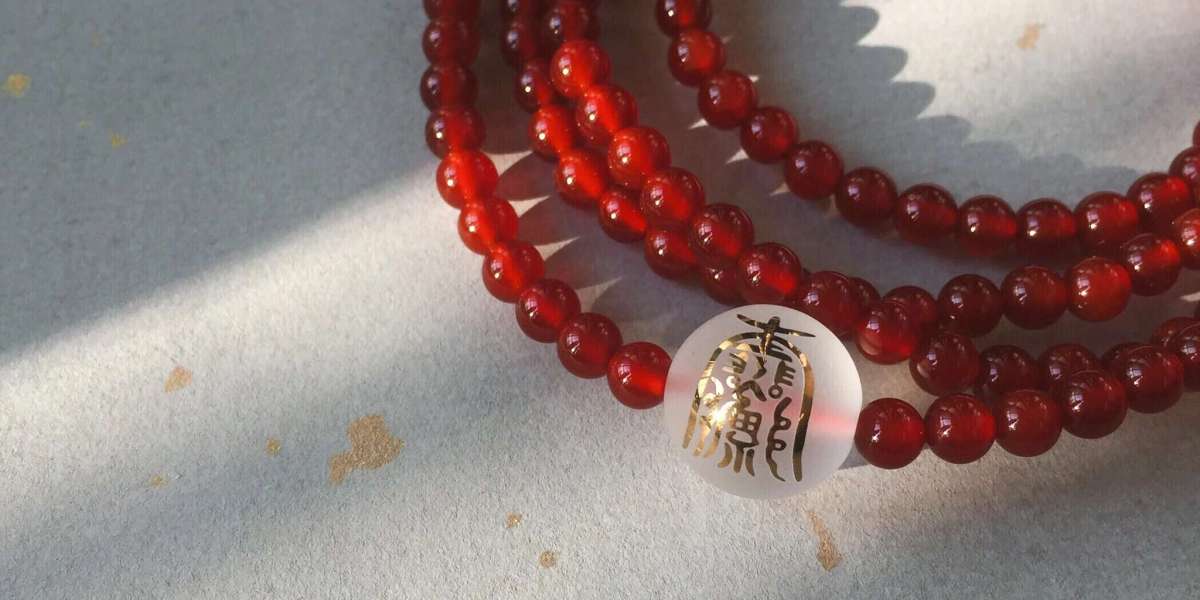 Taoist vs. Buddhist Prayer Beads: Spiritual Jewelry with Distinct Roots
