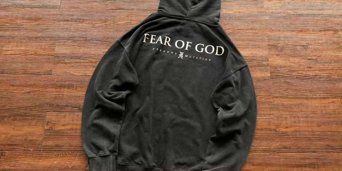 Cozy Core Essentials Hoodie: Your Everyday Comfort Revolution