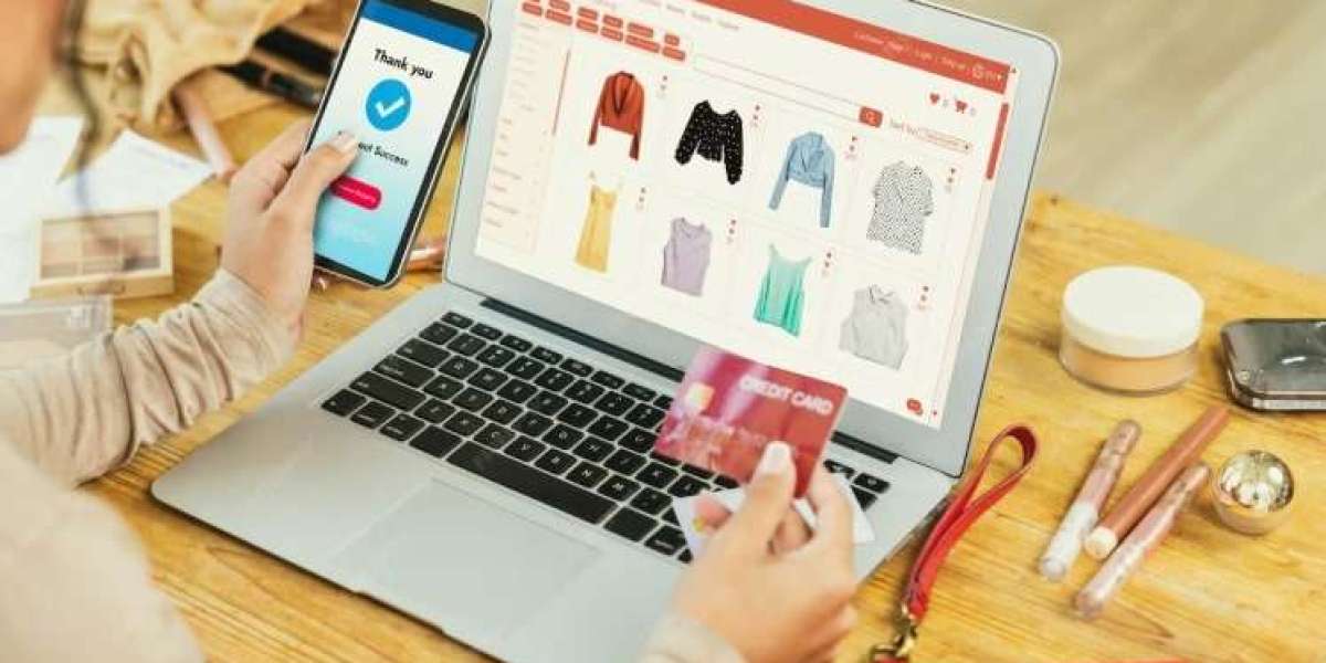 Best Shopify Apps for Clothing Store: Tools Every Fashion Brand Needs to Grow