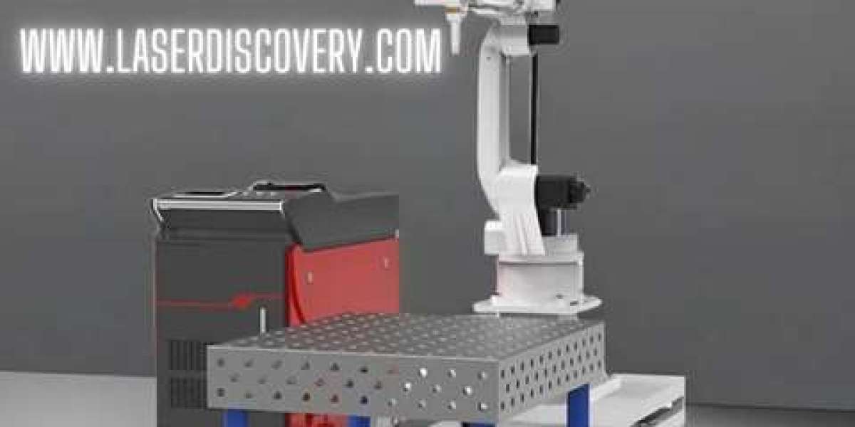 Potencia de limpieza con máquina láser quita óxido para renovar superficies metálicas