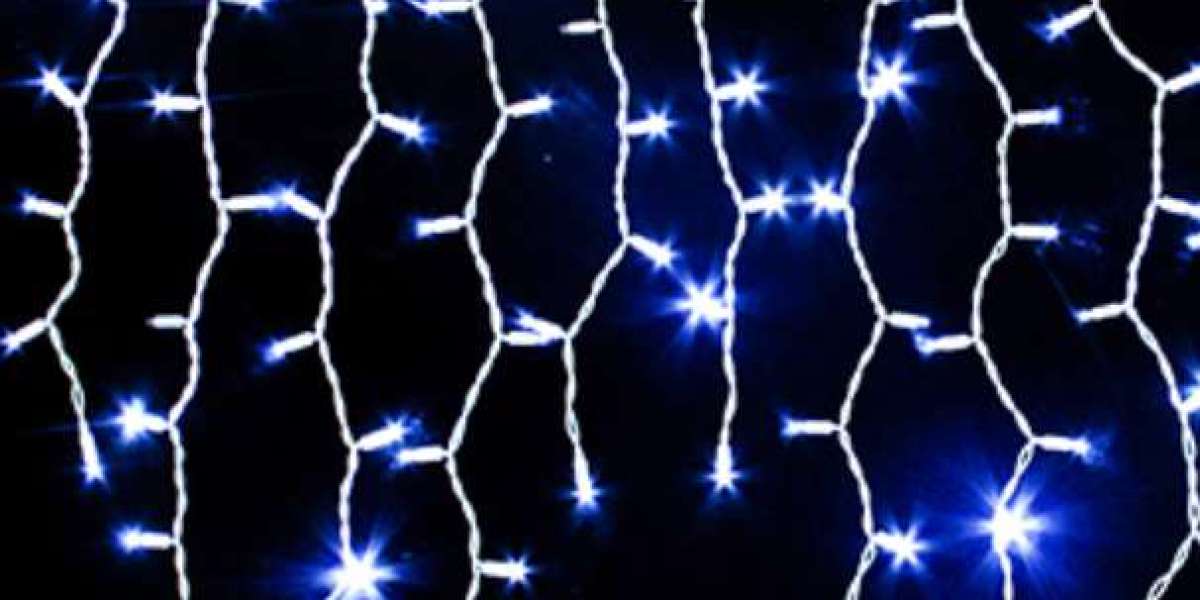 Rubber Cable LED Christmas Lights Evolving for Outdoor Installations