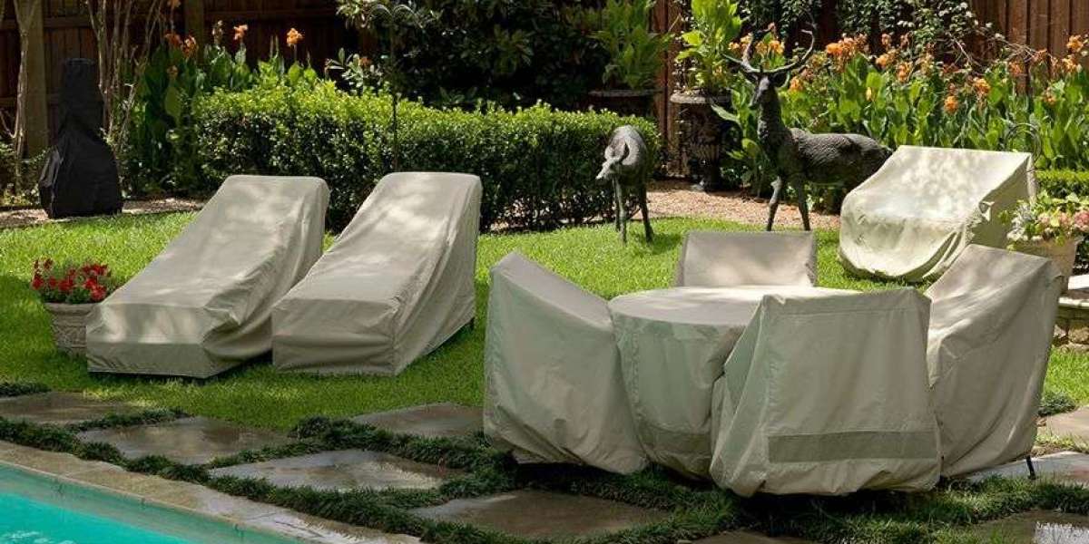 Custom Outdoor Furniture Covers That Match Your Lifestyle